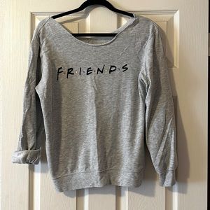 Pull over sweatshirt “Friends” saying ❤️💛💙
